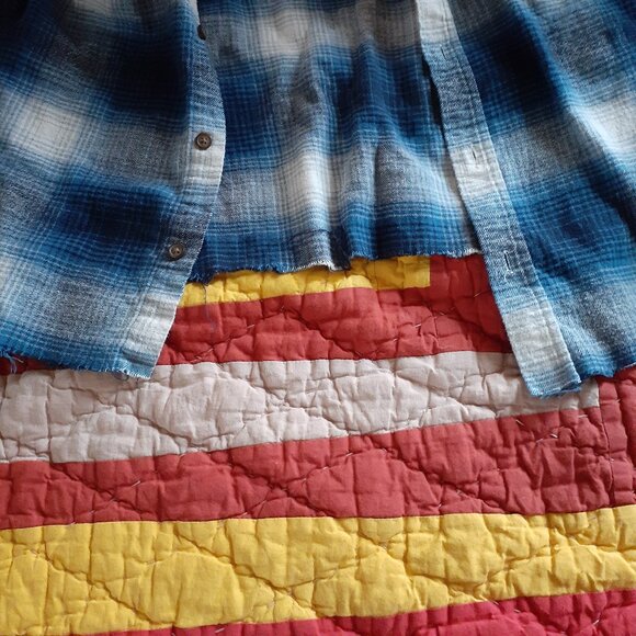 Blue Flannel Shirt Size Small (S) Cropped - Picture 8 of 8